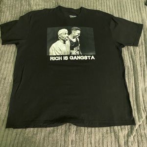 Tupac graphic tee shirt